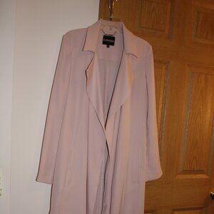 Women's Lightweight Trench coat in Pale Pink size Medium by Express